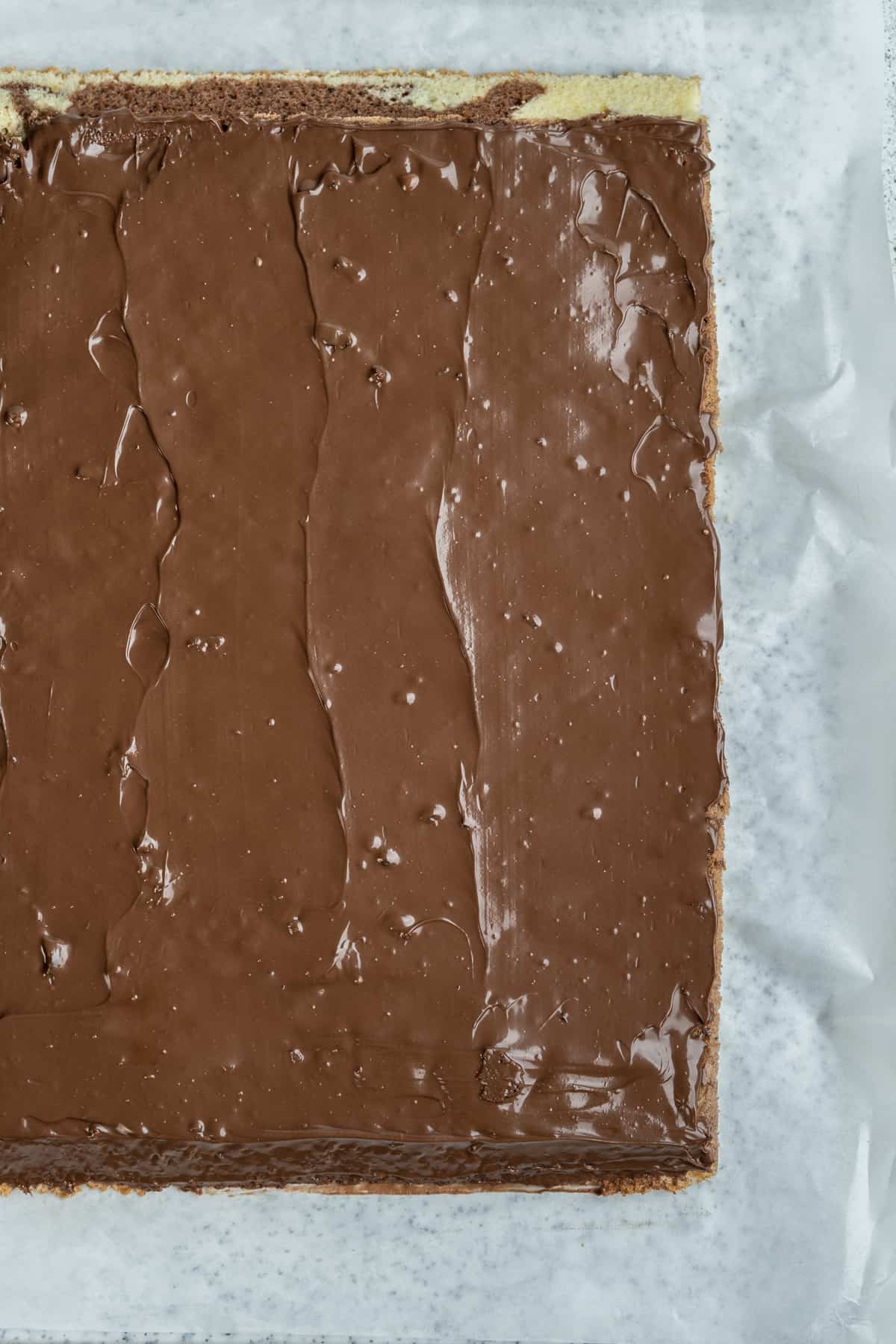 Cake with Nutella on top. 